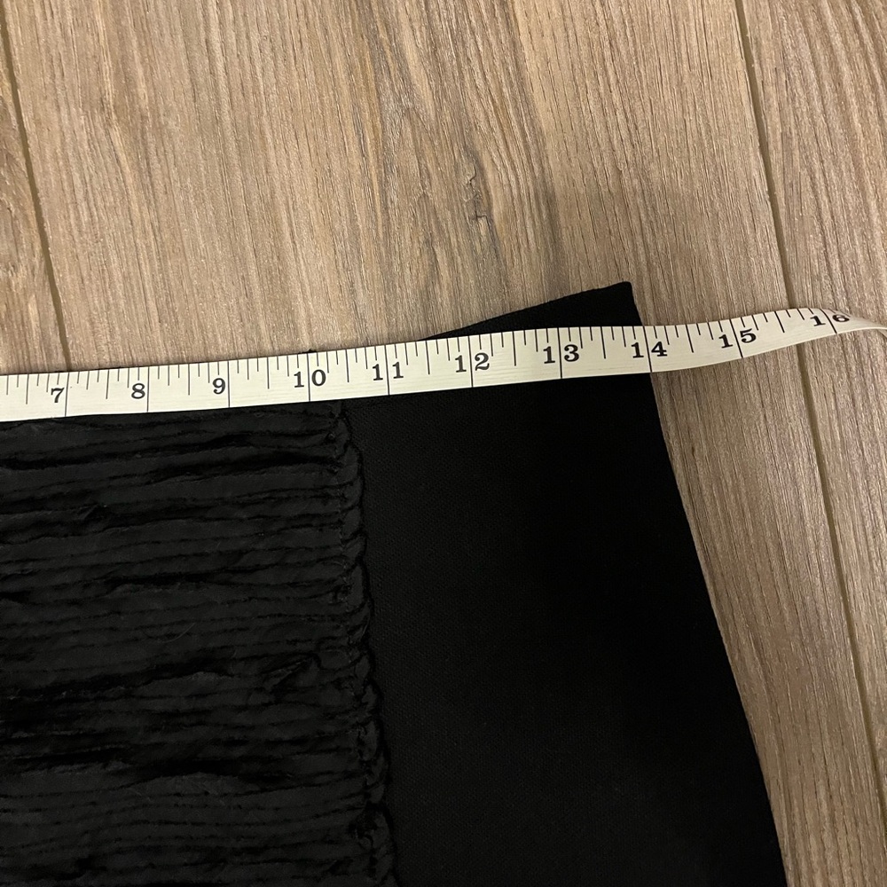 Alessandro Dell'Acqua Black Mini Skirt with Front Ruffle Panel 40 - Picture 7 of 8